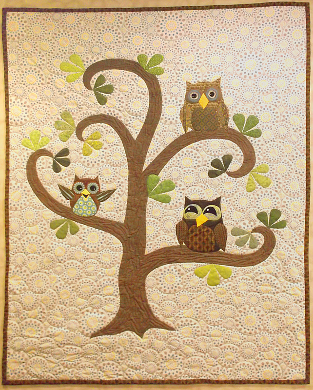 Free owl quilt pattern - 3 owls in a stylized tree by Amy Krasnansky